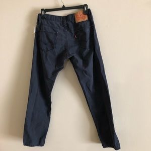 Men Levi’s size 30/32 chinos